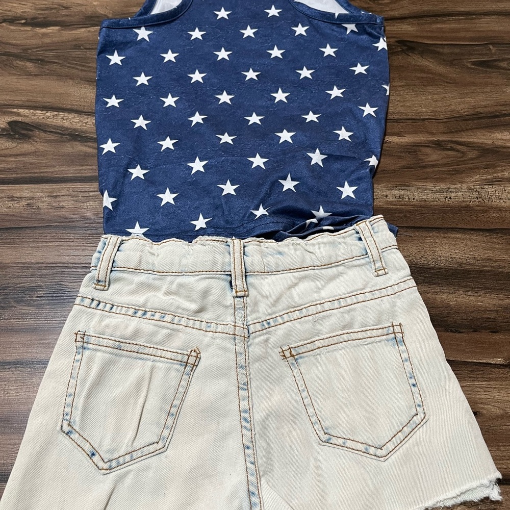 BMG Star Patterned Top and Light Blue Short Size 5